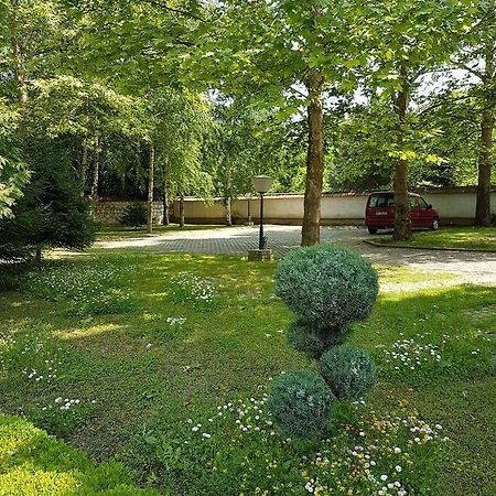 Motel Paradise Oryakhovo Dış mekan fotoğraf