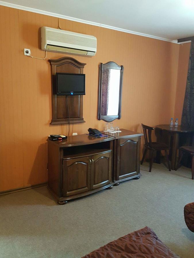 Motel Paradise Oryakhovo Dış mekan fotoğraf