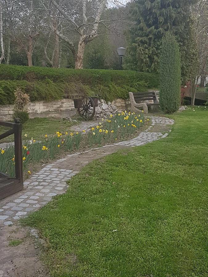 Motel Paradise Oryakhovo Dış mekan fotoğraf